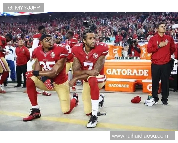 与耐克签约的顶级足球球星有哪些他们的代言合同和影响力分析 与耐克签约的顶级足球球星有哪些他们的代言合同和影响力分析