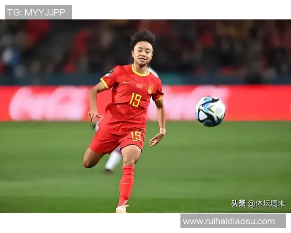 2025年世界女足球星最新排名揭晓 引领全球足坛的顶尖女性球员们 2025年世界女足球星最新排名揭晓 引领全球足坛的顶尖女性球员们