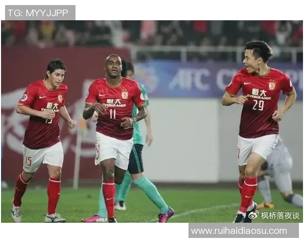 恒大球星发声力挺中国足球振兴呼吁全社会共同助力发展 恒大球星发声力挺中国足球振兴呼吁全社会共同助力发展