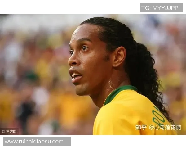 足球球星颜值基因传承揭示明星孩子们的魅力与未来潜力 足球球星颜值基因传承揭示明星孩子们的魅力与未来潜力